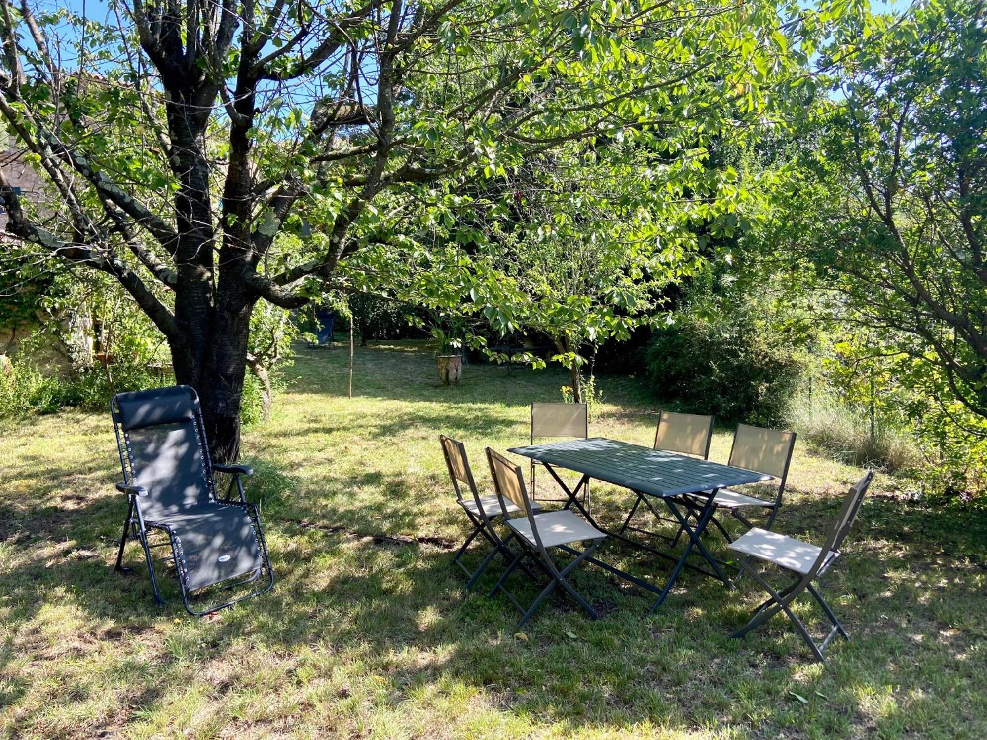 La Frigoule, Un Gite Au Coeur Du Parc Des Cevennes Generargues Luaran gambar